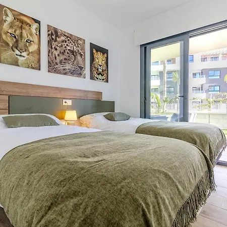 Casa Costa * Dehesa de Campoamor (Orihuela Costa)